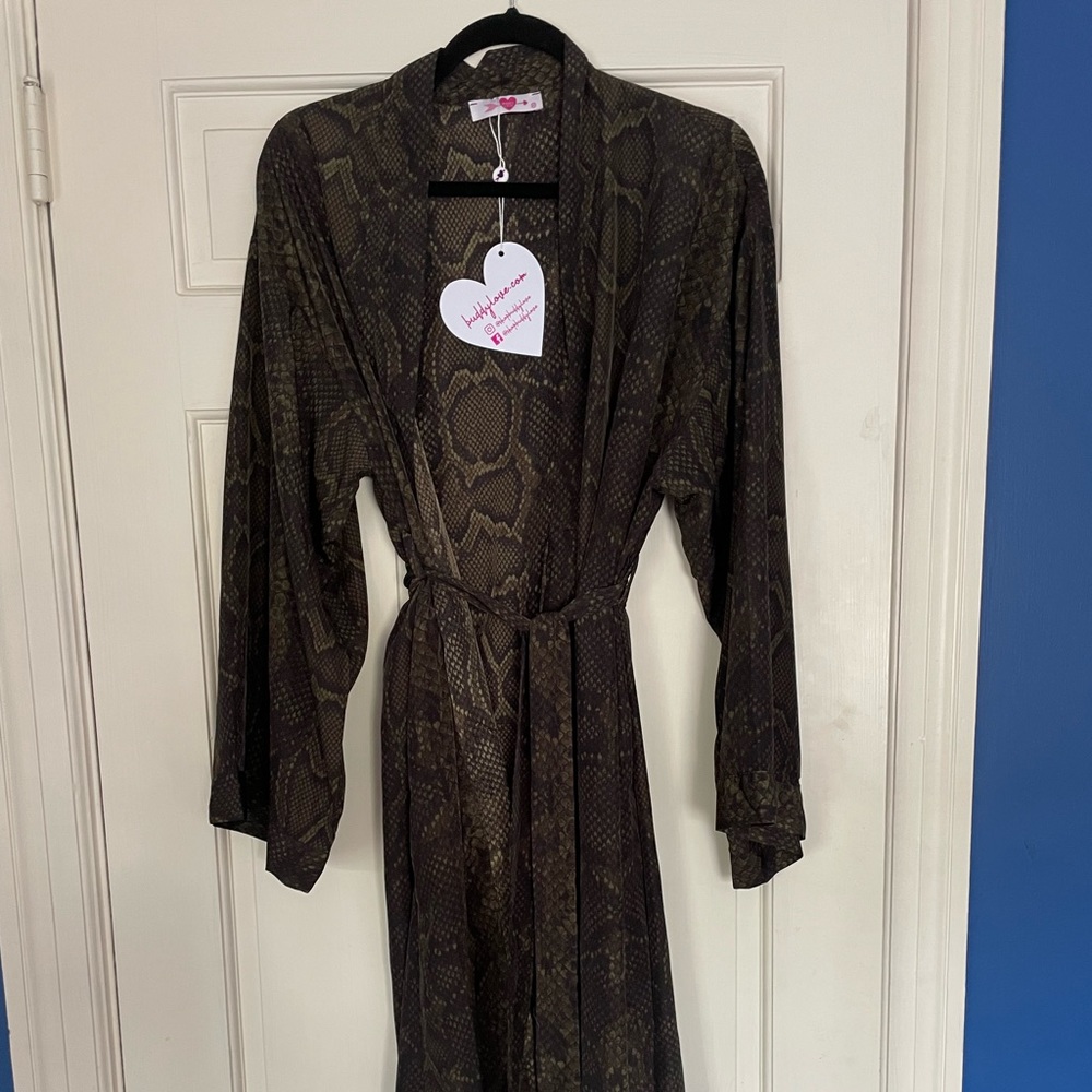 Buddy Love Kimono robe